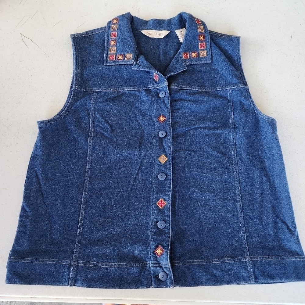 Bechamel sz M vintage soft quilters square embroidered design jean colored vest